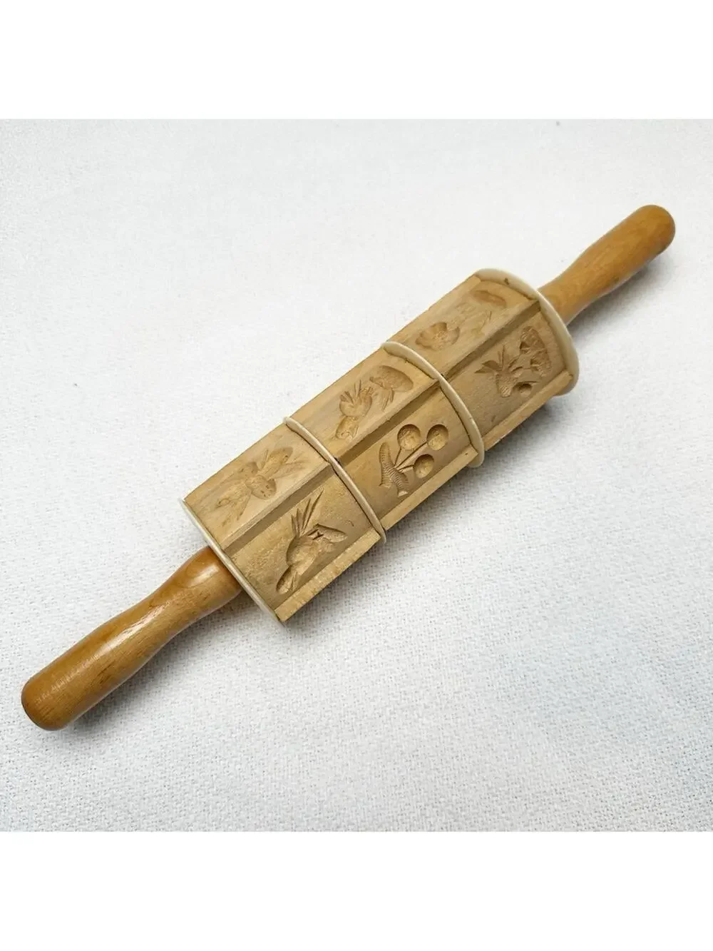 Vintage wooden carved Springerle mold cookie cutter rolling pin